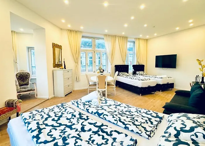 Spacious 3Br Shared Apt 11Minute Stroll To Atzgersdorf Park