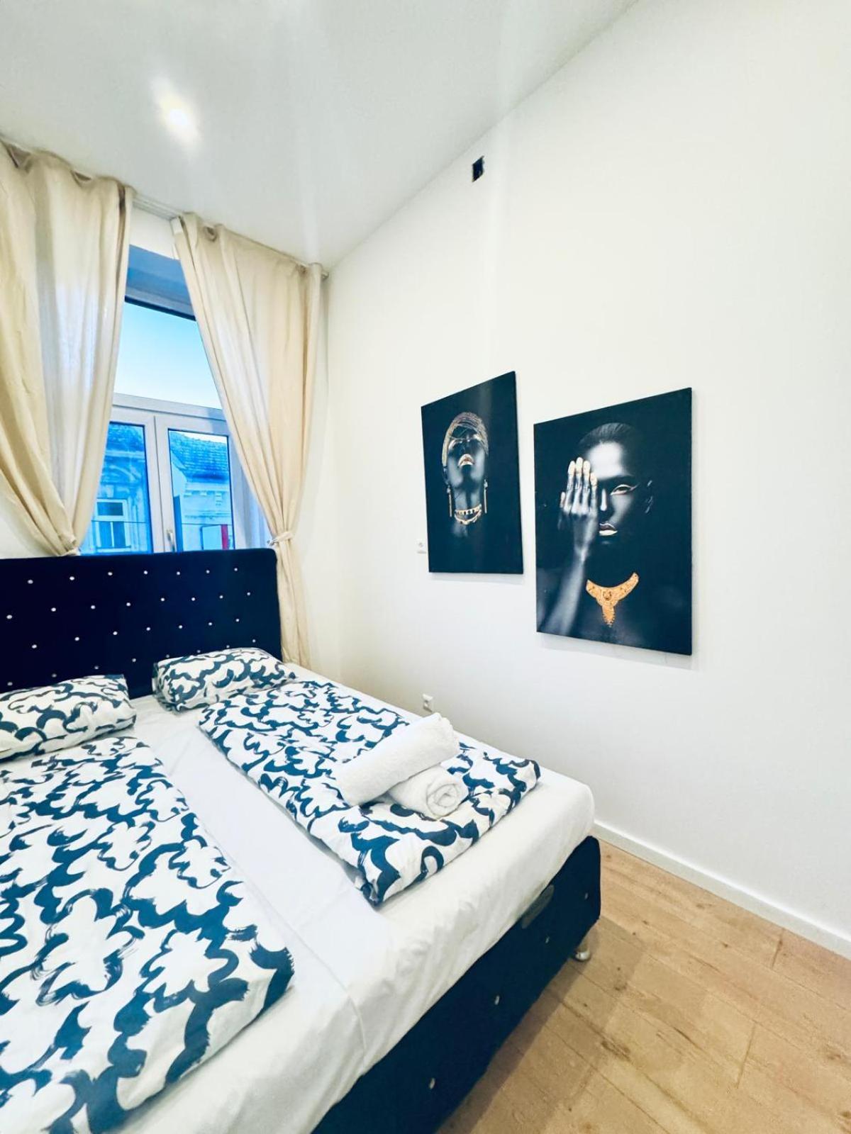 Spacious 3br Shared 11minute Stroll To Atzgersdorf Park Appartamento