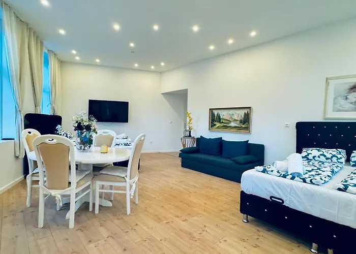 Spacious 3Br Shared Apt 11Minute Stroll To Atzgersdorf Park